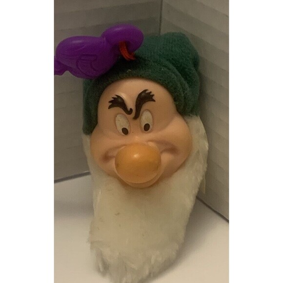 Walt Disney’s Snow White & Seven Dwarfs Plush DOC & Grumpy Key Chain - Picture 4 of 6